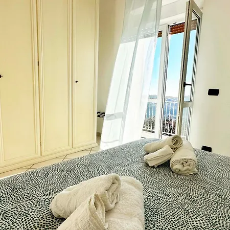 Dimora Alma Panoramiche アパート *