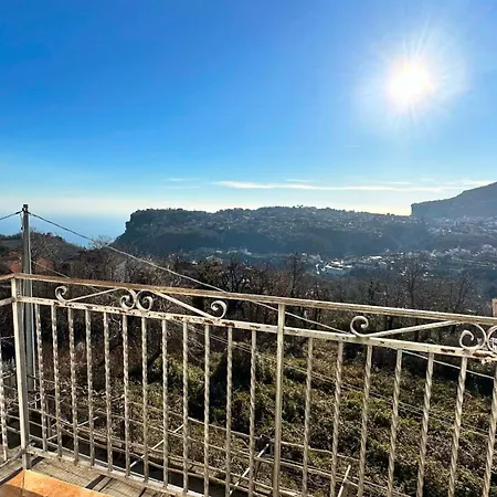 Dimora Alma Panoramiche アパート