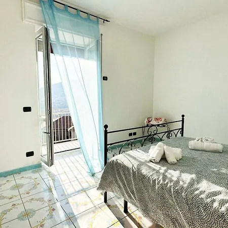 Dimora Alma Panoramiche アパート *